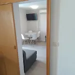 Beach Apartments Promajna *