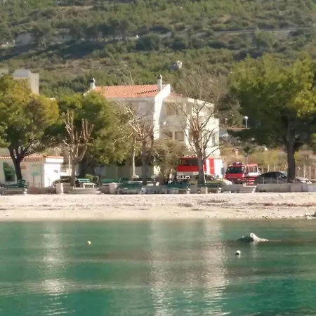 Beach Apartments Promajna Apartamento Promajna