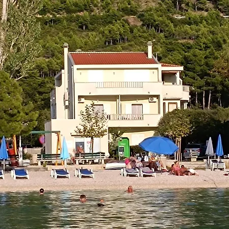 Апартаменти Beach Apartments Promajna *